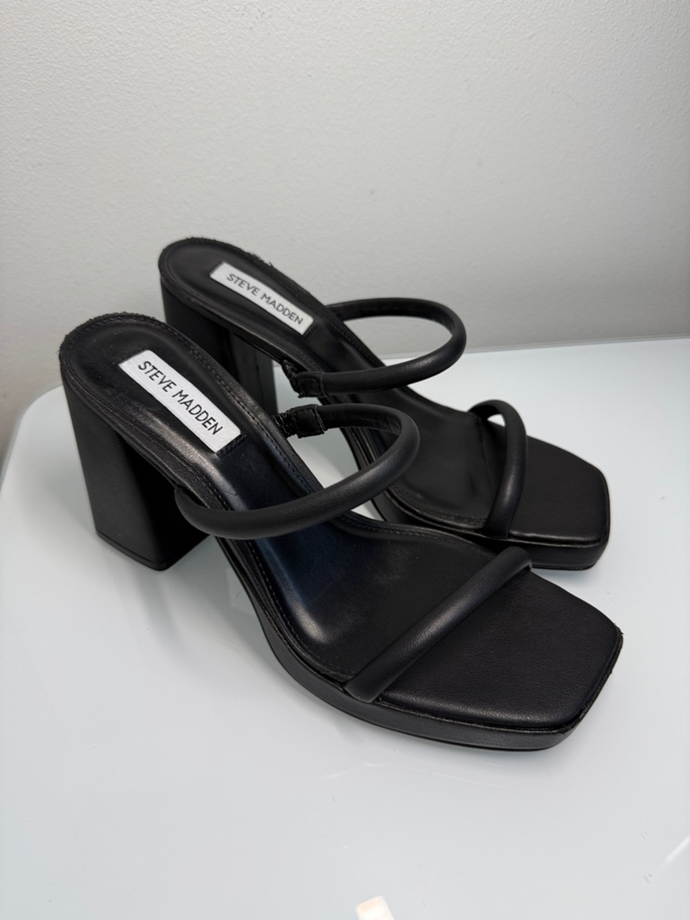 Steve Madden Lilah Heeled Sandal Black Vegan Leather Size 8